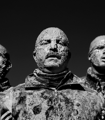 Ebrahim Noroozi - Mourners II