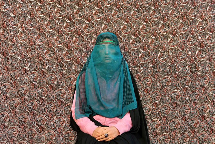 EbrahimNoroozi_item_06 Ebrahim Noroozi - Mourners VI