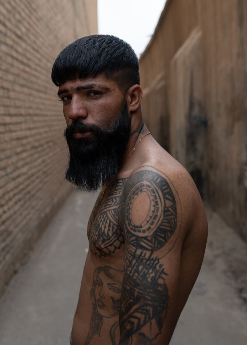 ShayanSajadian_item_03 Shayan Sajadian - Portraits, I